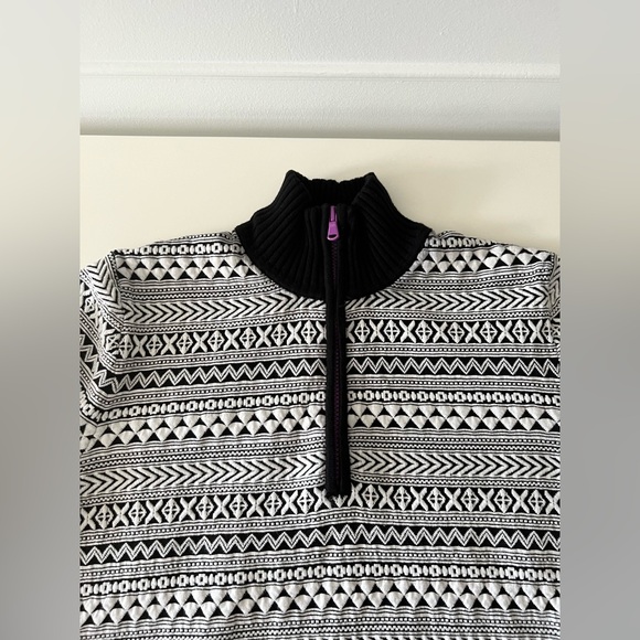 Title Nine Women’s 1/4 Zip Sweater - Picture 9 of 13